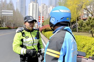市南區：警企騎手聯動 共筑安全防線