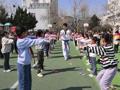 市北区跆协携手青岛53中打造学校跆拳道校队