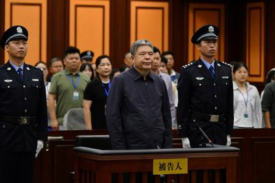 非法收受2.61亿余元，陕西省政协原主席韩勇受贿案一审被判死缓