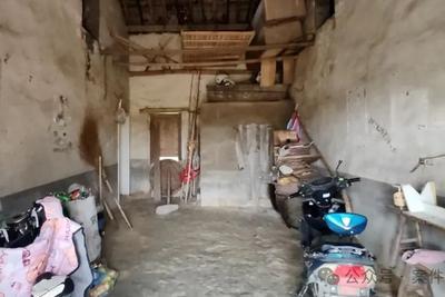 全家“吸血”！瘫痪哥哥惨死破屋，弟弟冒领58万元工伤金买豪车......