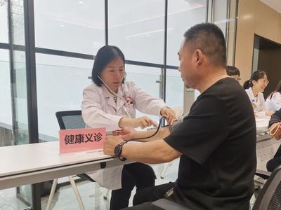 @新就业形态劳动者，“娘家人”喊你入会啦！市北已有2万余名新就业形态劳动者入会