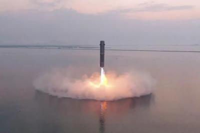 震撼！国内首次海上软着陆火箭回收试验，在山东海阳圆满成功