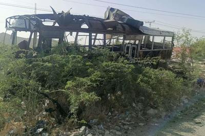巴基斯坦校车遇袭事件死亡人数升至10人