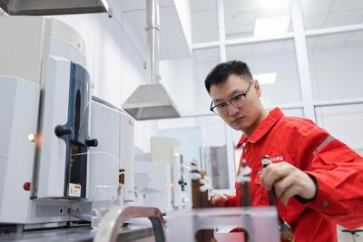 创新路上做勇于作答的解题人，山东多位工匠人才被授予“全国劳动模范”荣誉称号