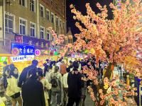 夜幕下的青岛历史城区，灯火璀璨！