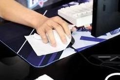 “鼠标手”被纳入职业病，劳动保障网越织越密