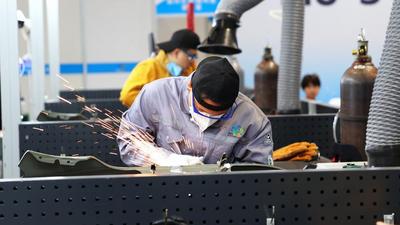 毫厘之间展技艺，智能工厂进赛场……106个赛项亮相第二届山东省职业技能大赛