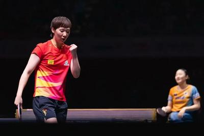 女单四强国乒占三席，中日女乒之争仍是主旋律