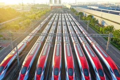 “五一”假期，铁路运输旅客发送量累计超1亿人次