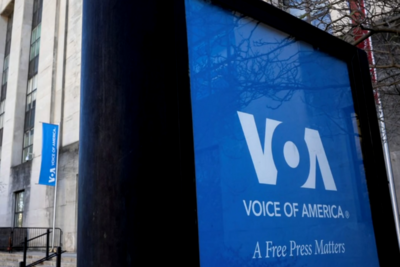 特朗普再次威胁关闭美国之音