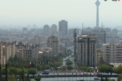 “美军所有基地都在射程内”，伊朗称测试一枚带有2吨弹头的导弹