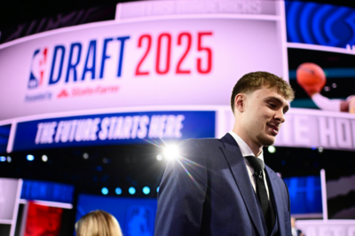 当选状元！美国小镇青年弗拉格，想给NBA一些震撼