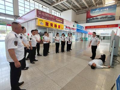 实战淬炼安全防线、筑牢生命守护屏障！西海岸汽车总站触电应急演练