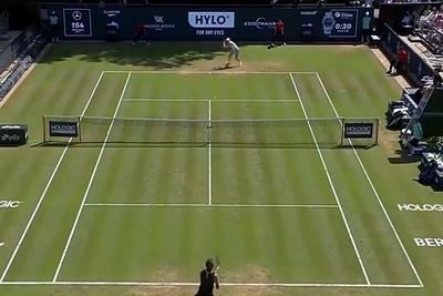 王欣瑜首进巡回赛单打决赛，草地赛场与硬地、红土有何区别？一文了解