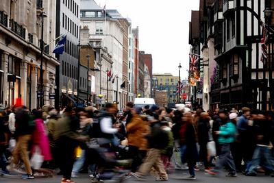 防极端情况，英国人囤积现钞