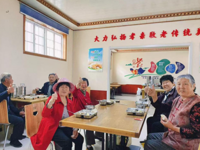 即墨：“1+17+N”居家养老服务体系，托起老年人稳稳的幸福