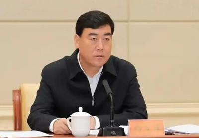 检察机关依法对青海省委原常委、政法委原书记杨发森涉嫌受贿案提起公诉