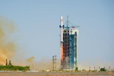 我国首颗地球物理场探测业务卫星“张衡一号”02星成功发射