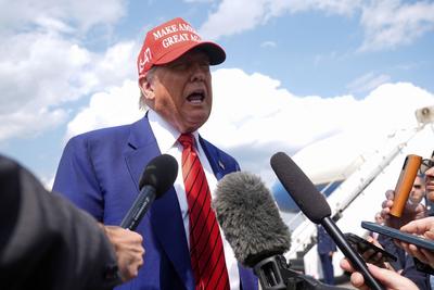 伊朗是否拥有核武能力，俄美领导人同日作出相反表态