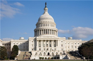 美国参众两院分别发起决议，拟限制总统发起战争的权力