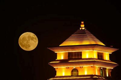 北半球限定版“最低满月”来了，今晚记得抬头看