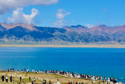 新疆赛里木湖漂浮“脏脏黄沫”？真相来了→