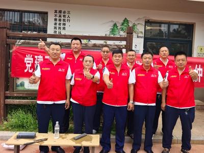 党建引领聚合力！城阳巴士联合多家单位服务群众践初心