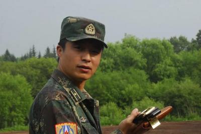 “若有战，召必回！”这六个字最初来自他