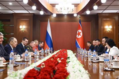 俄外长访朝期间警告美及其盟友：勿对俄朝安全构成威胁