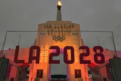 洛杉矶奥运会首版赛程公布，首金或将出自铁人三项