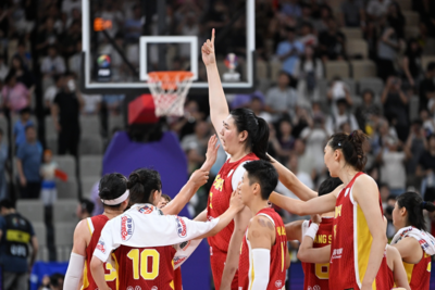 亚洲杯中国女篮两连胜！宫鲁鸣：“双塔”是未来中国队的重要阵容