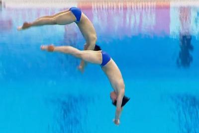 程子龙/朱子锋夺得世锦赛男子双人十米跳台冠军