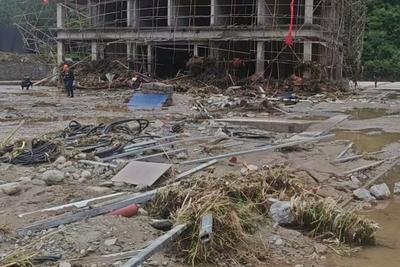 河南西峡极端强降雨致8人失联，全力搜救中