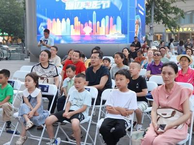 约起！2个月60场露天电影，“光影市南·海边电影节”启幕