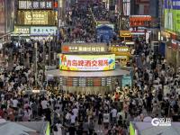 青岛台东夜市：烟火气里的城市活力