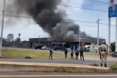 特朗普与柬埔寨和泰国领导人通电话，两国回应