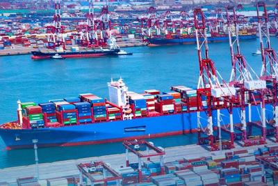 海关总署：上半年我国货物贸易进出口同比增长2.9%