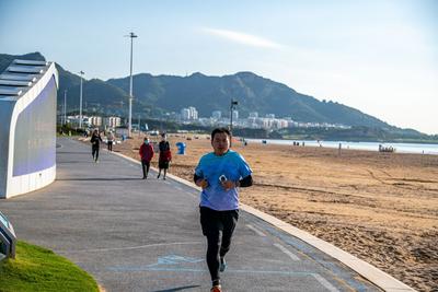 走路和跑步哪个更健康？分别适合哪类人？一文了解