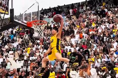 “中国飞人”！身高1米76的他，夺得世界级扣篮大赛冠军