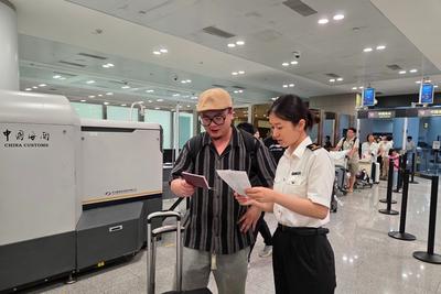 上半年青岛空港进出境旅客同比增长超两成