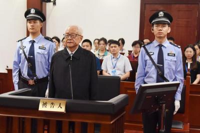 受贿8191万余元，内蒙古自治区人大常委会原副主任杜梓一审获刑15年