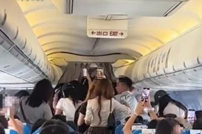 飞机着陆前粉丝闯进公务舱追星，有啥法律后果？律师解读→