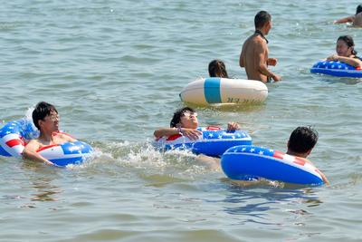 高温橙色预警！14省区市部分地区最高气温可达37至39℃