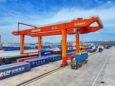 5.3%↑ 这份“半年经济大考”成绩单透露哪些信号？