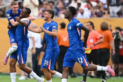 切尔西3:0完胜巴黎圣日耳曼，夺得世俱杯冠军