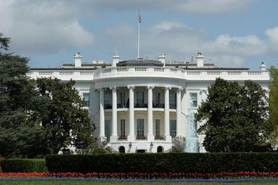 白宫称得州洪水是“天意”，网民嘲讽