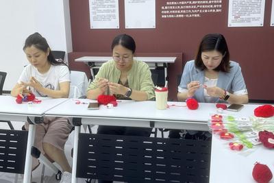市北紧抓LABUBU“流量”，让居民“家门口”端稳“就业饭碗”