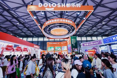 “海陆双源”引爆亚宠展！都乐时首发磷虾鹿肉猫粮，28天美毛科技领航