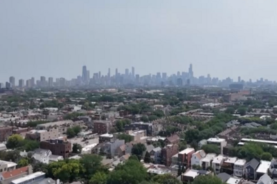 美芝加哥市长强硬回应特朗普“派兵”威胁：绝不屈服