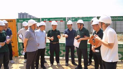 青岛蓝谷管理局、海尔集团调研海尔新能源智慧能源控制器项目